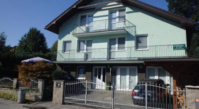 Privat Ján Vereš, Rezervovat Hotel Hotely v Žilinský kraj s parkováním, Parkování