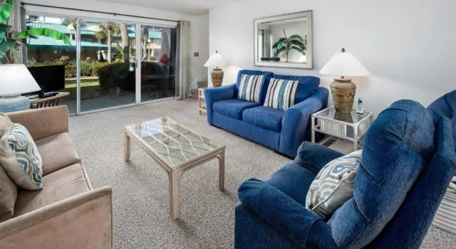 Seaspray Condos 107B, Забронировать Отель Отели Форт-Уолтон-Бич с парковкой, рядом с Пирс на острове Окалооса, Парковка