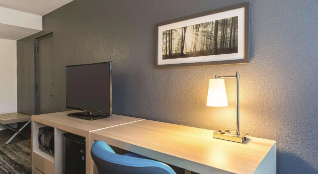Четырёхместный номер Standard Baymont by Wyndham White Plains - Elmsford