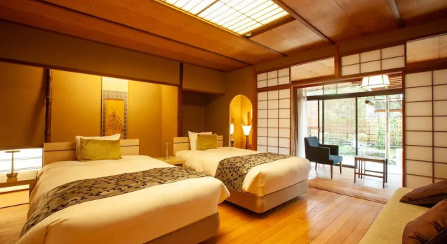 Номер A with Open-Air Bath с видом на сад Отель Miyajima Grand Hotel Arimoto