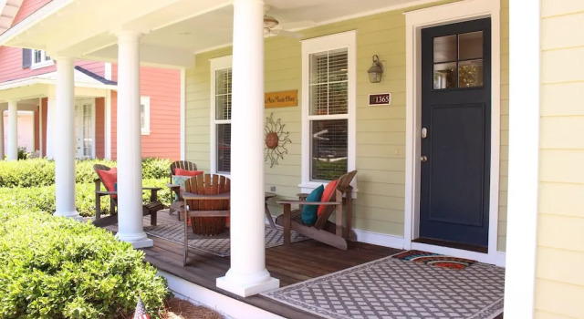 Коттедж с 3 комнатами 1365 Laurel Grove 3 Bedroom Home