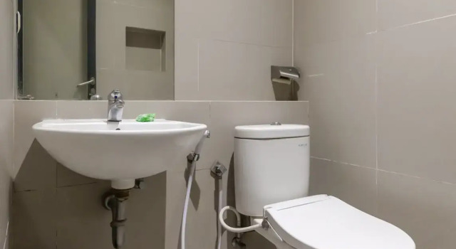 Superior room Mono Coliving Kencana, Surabaya