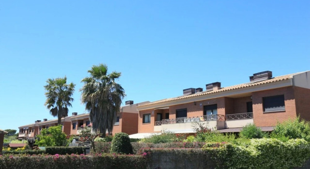 Casa Residencial Para 8 Personas en Cambrils, Забронировать Отель Отели El Baix Camp с бассейном, Бассейн