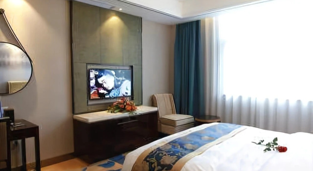 Seven Stars Holiday Hotel