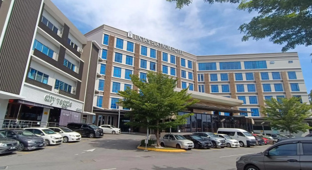 Lintas Platinum Hotel, Забронировать Отель Отели Кота-Кинабалу 3 звезды, 3*
