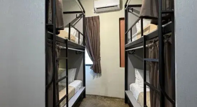 Кровать в общем номере (женский номер) Miners House Ipoh