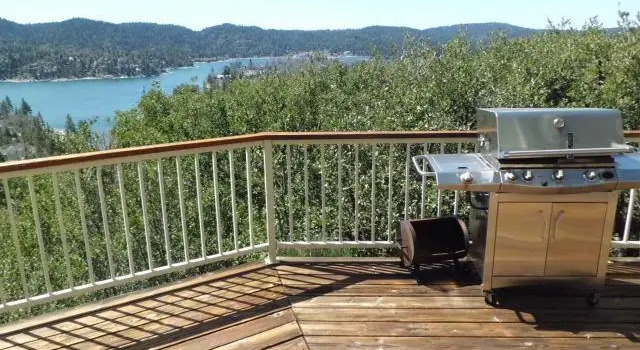 Yellowstone Drive House, Book Hotel North Shore California