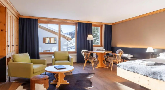 Полулюкс Boutique Hotel Cervus