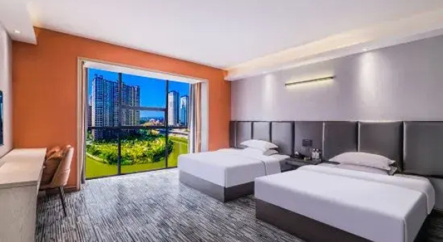 Fuyang Youyou Express Hotel (High-speed Railway Station), Book Hotel Hotels in Shaoyang County with Parking, Parking