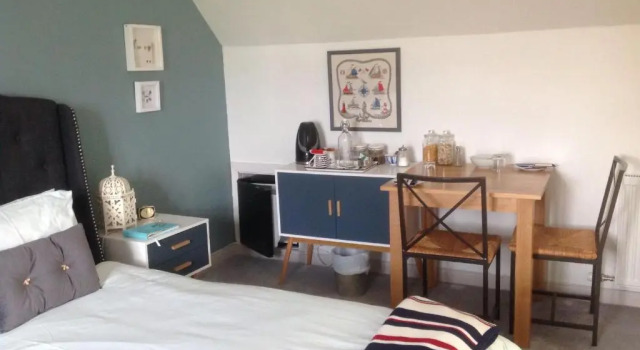Номер Deluxe Oakwood Bed  Breakfast