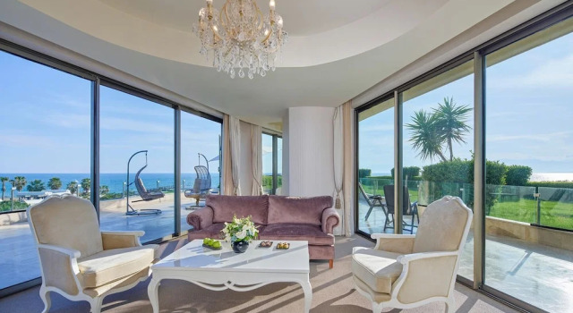 Люкс Royal c 1 комнатой с балконом Maxx Royal Belek Golf Resort