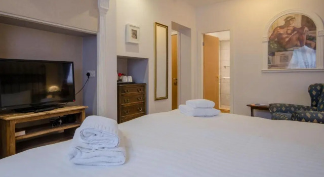 Номер Premium Dukes Folly Hotel