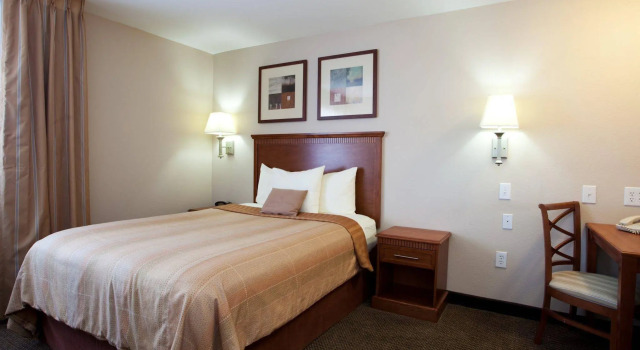 Candlewood Suites Lake Charles-Sulphur by IHG, Забронировать Отель Салфер Acadiana