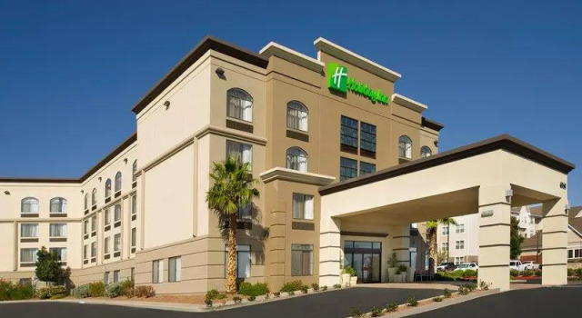 Кровать в общем номере Holiday Inn El Paso Airport by IHG