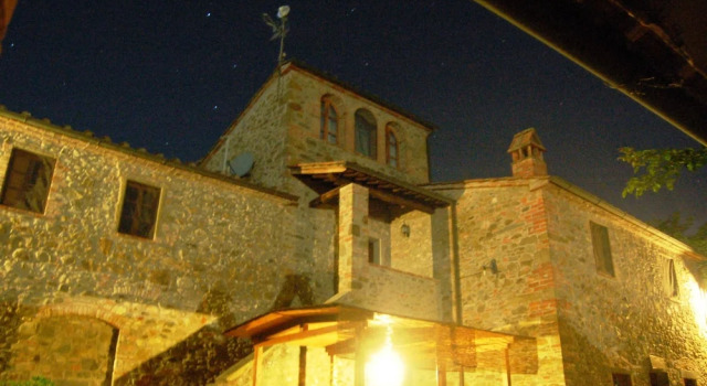 Apartment at the Gates of the Chianti Between Siena and Arezzo, Забронировать Апартаменты/квартира Апартаменты Буцина, Апартаменты/квартира
