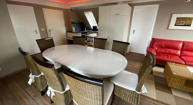 Ferienwohnung im Poolhaus mit Ostseeblick
