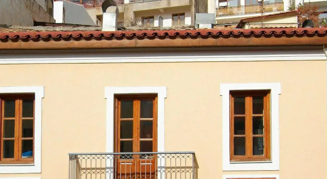 Hotel Varonos, Buchen Sie Hotel Delphi Zentralgriechenland