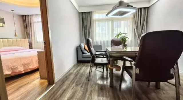 Люкс Star Hotel (Lishui High-speed Railway Station)