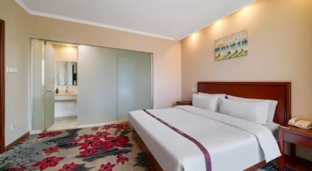 Люкс Superior GreenTree Inn Jiaxing ZhongHuan South Road Zhonggang City Express Hotel