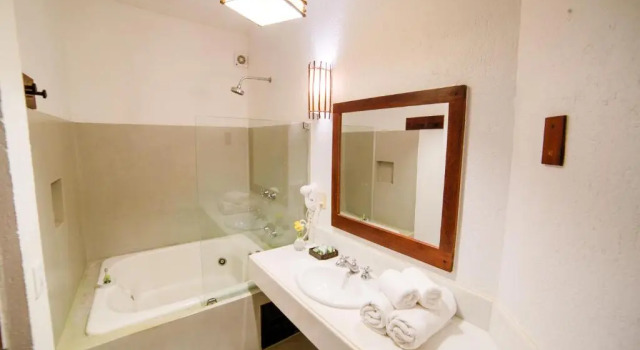 Трёхместный номер Standard с частичным видом на море Hotel Maitei