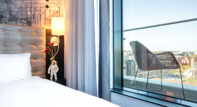 Полулюкс Radisson Blu Riverside Hotel