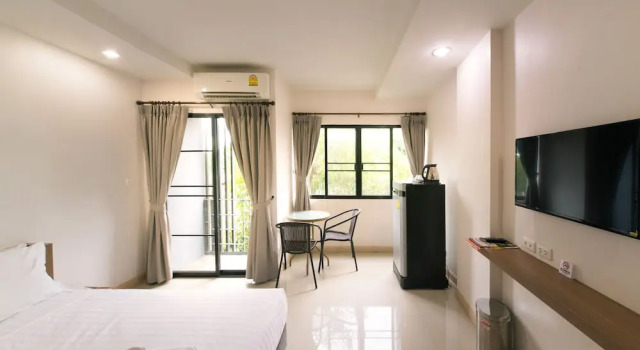 Двухместный номер Standard с балконом Jira Boutique Residence
