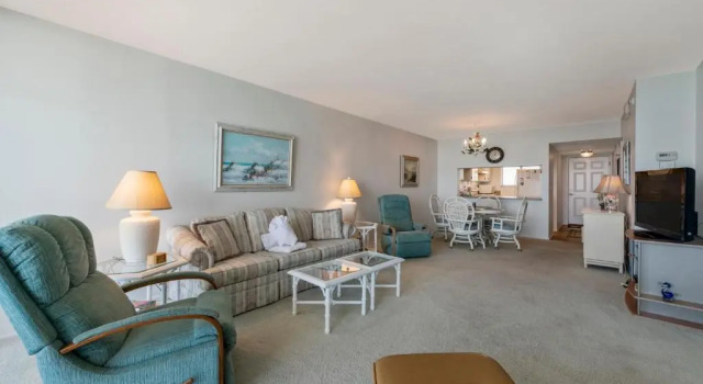 Sun Caper 807, 2 Bedrooms, Gulf Front, Elevator, Sleeps 6, Heated Pool