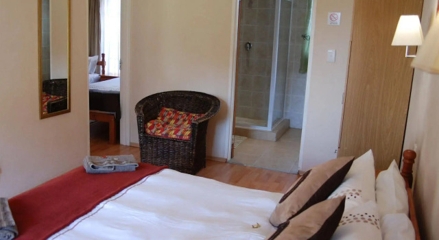 Journey's Inn Africa Guest Lodge