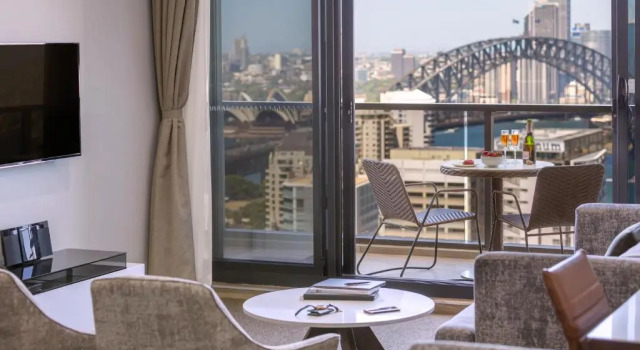 Люкс с 2 комнатами Meriton Suites North Sydney