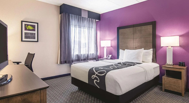 Двухместный номер La Quinta Inn & Suites by Wyndham Portland DT Maine Med