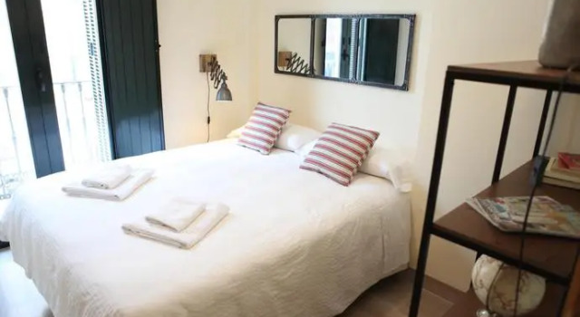 Sleepin Sevilla Arenal, Забронировать Отель Отели Севильи с парковкой, рядом с Музей Pabellon de la Navegacion, Парковка