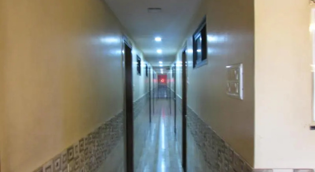 Hotel Royal Residency