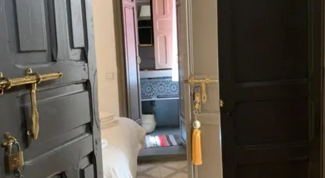 Номер Economy Riad Papadou
