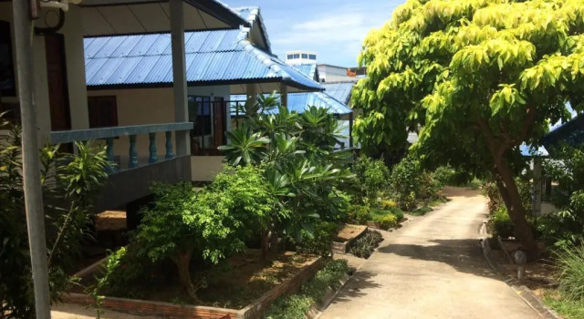Light In bungalow