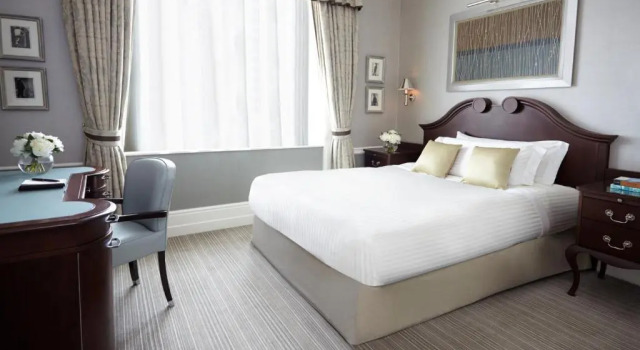 Одноместный номер Superior The Connaught, Maybourne