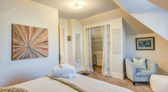 1893 Classic 4 Blocks From Great Dining & Shops, Book Lejlighed Hoteller i Columbia med parkering, Parkering