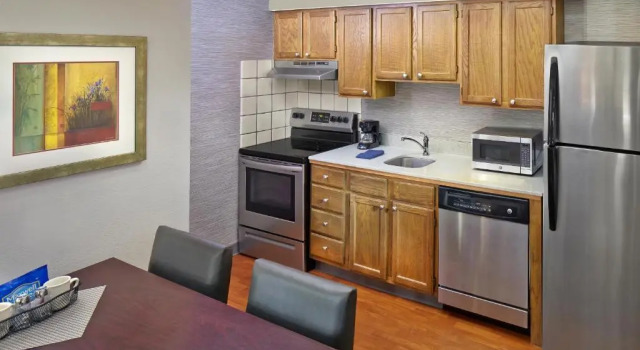 Люкс New Haven Village Suites