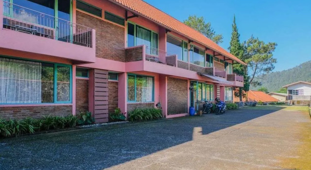 Reddoorz Syariah Near Kopeng Treetop Adventure, Rezervasyon Otel Getasan Central Java