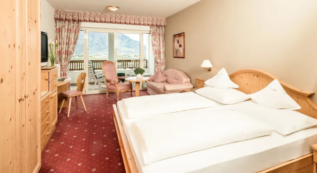 Номер Comfort Hotel Tyrol