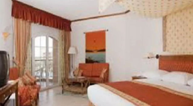 Трёхместный полулюкс Siva Grand Beach