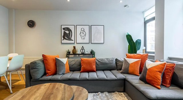 Stunning Modern Apartment in the Heart of Holborn