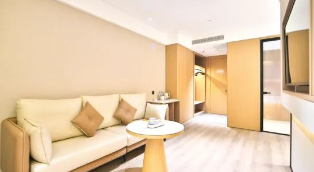 Люкс Lion Designer Hotel (Yanji Yanbian University Normal Branch)