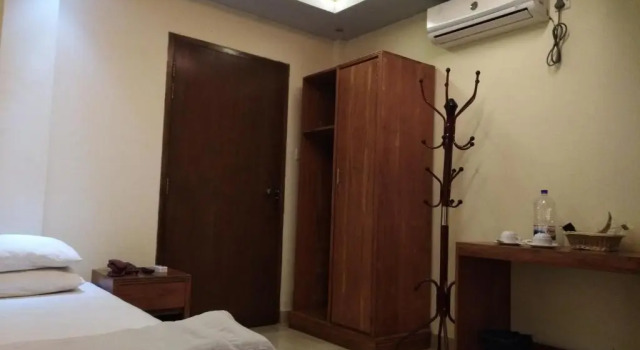 Luxo quarto Bottomhill Palace Hotel