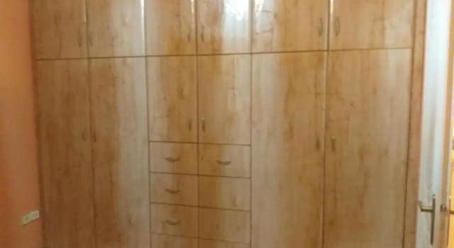 1 Athens Airport House