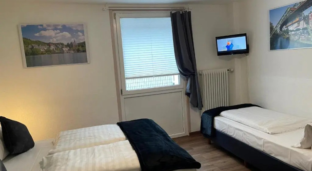 Трёхместный номер Standard Residenz Hotel Wuppertal Barmen