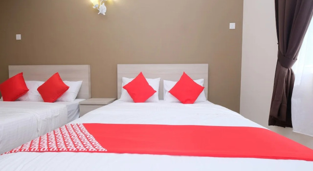 Люкс Super OYO 43935 Mancalin Hotel