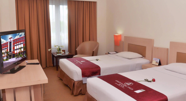 Abadi Hotel Jogja, Rezervovat Hotel 4hvězdičkové hotely v Yogyakarta Province, 4*