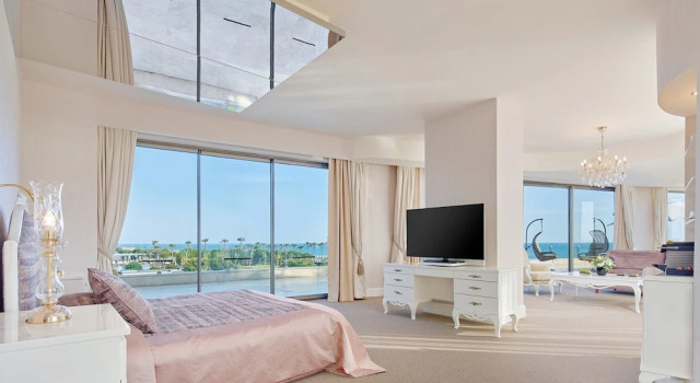 Люкс Royal c 1 комнатой с балконом Maxx Royal Belek Golf Resort