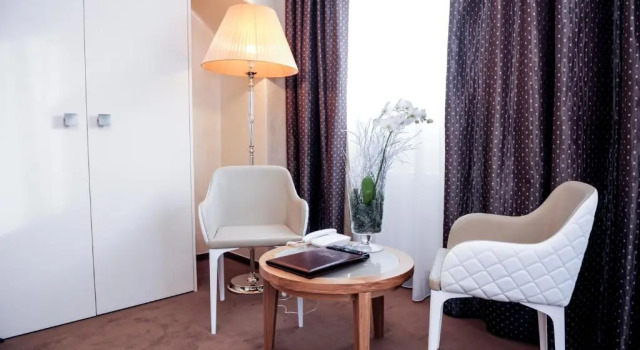 Полулюкс Deluxe Мансарда с видом на город Residence Mysterius Old Town
