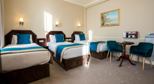 Harcourt Hotel, Забронировать Отель Отели Дублина с завтраком, рядом с RHA School, Завтраки